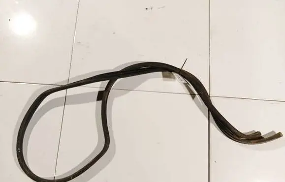 KIA Optima Rubber seal rear door 