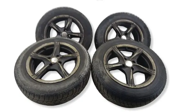 Toyota Yaris R15 alloy rim 