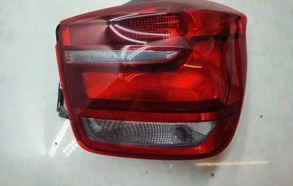 BMW 1 F20 F21 Rear/tail lights 7270096