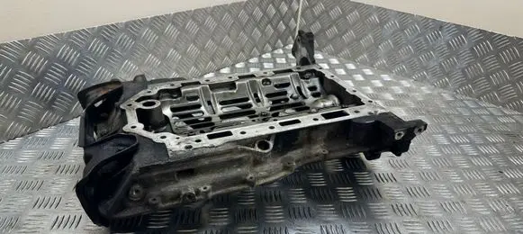 Jaguar XJ X351 Oil sump 9X2Q6U004CB