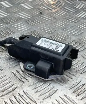 Volkswagen PASSAT B5 ESP acceleration yaw rate sensor 4B0907637A
