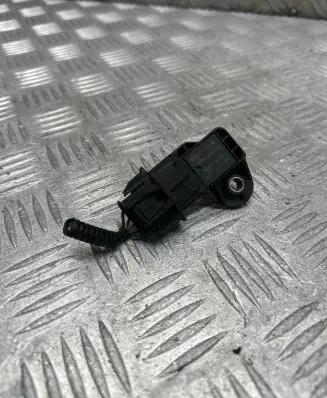 Honda CR-V Air pressure sensor 0281006576 156046T163320E