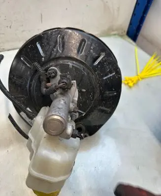 Seat Ibiza IV (6J,6P) Brake booster 6R1614105R