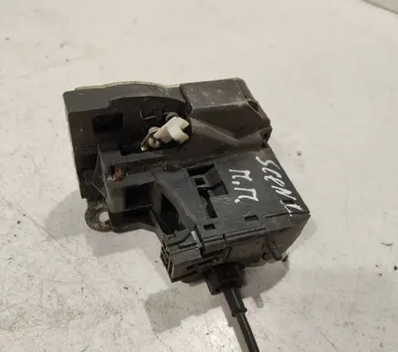 Renault Scenic I Front door lock