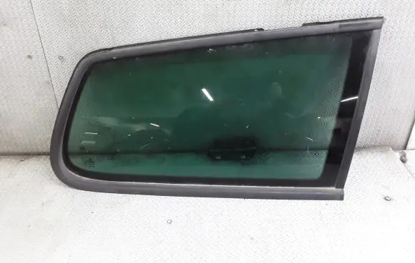 Volkswagen PASSAT B6 Rear side window