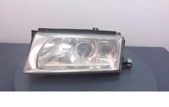 Skoda Octavia Mk2 (1Z) Headlight/headlamp YU3X-13B181-AA
