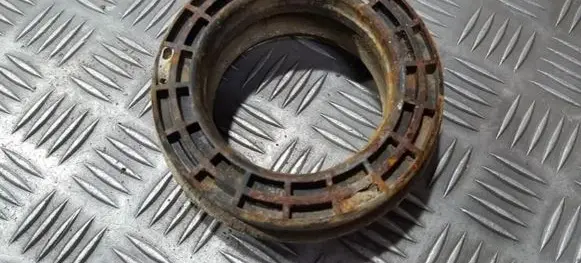 Peugeot 806 Coil spring mount 