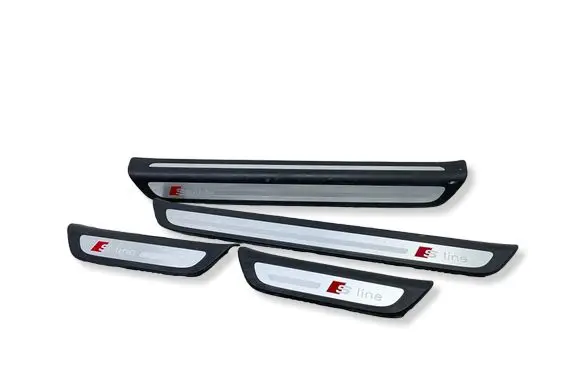Audi Q3 8U sill trim set (inner) 8U0853374B 8U0853373D 8U0853375B