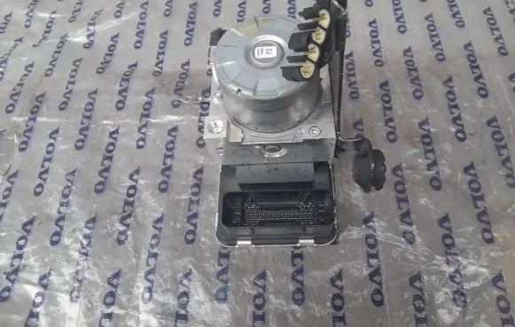 Volvo XC60 ABS Pump 32214803 10062635631 10091504813