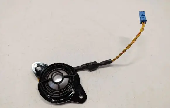BMW 7 E65 E66 Front door high frequency speaker 65136907639 65130152902