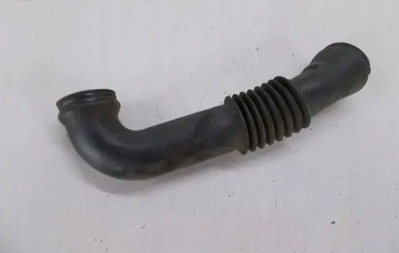 Ford Fiesta Air intake hose/pipe 