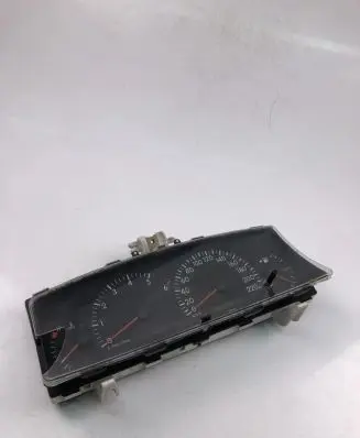 Toyota Corolla Verso E121 Speedometer (instrument cluster) 110080106002