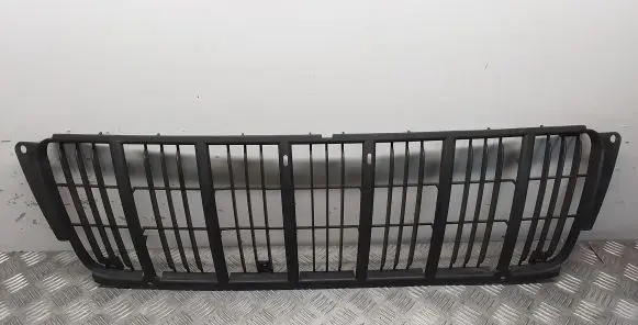 Jeep Grand Cherokee (WJ) Front grill 800000002