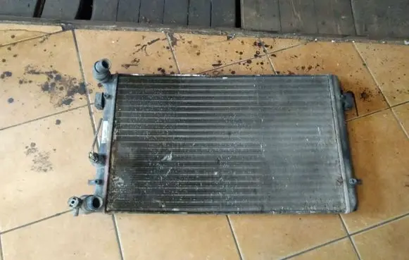 Audi A3 S3 8L Coolant radiator 1J0121253N