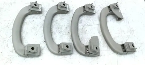 Alfa Romeo 159 A set of handles for the ceiling 