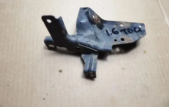 Ford Fiesta Generator/alternator bracket 8V5114536JC