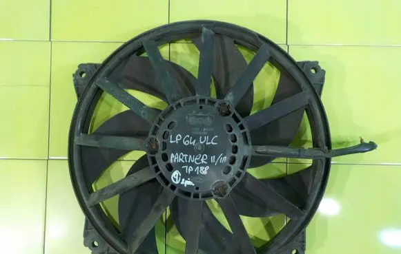 Peugeot Partner Fan set 9673009880 TP188