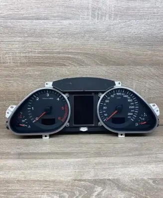 Audi A6 S6 C6 4F Speedometer (instrument cluster) 5540007312 5550007301