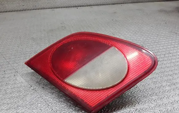 Mercedes-Benz E W210 Tailgate rear/tail lights 2108200964