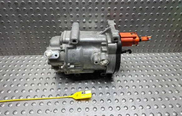 Toyota C-HR I Air conditioning (A/C) compressor (pump) S26405160 0424000500