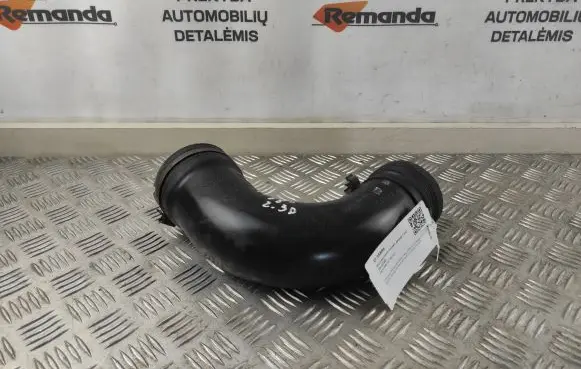 Iveco Daily 35 - 40.10 Air intake duct part 504135453
