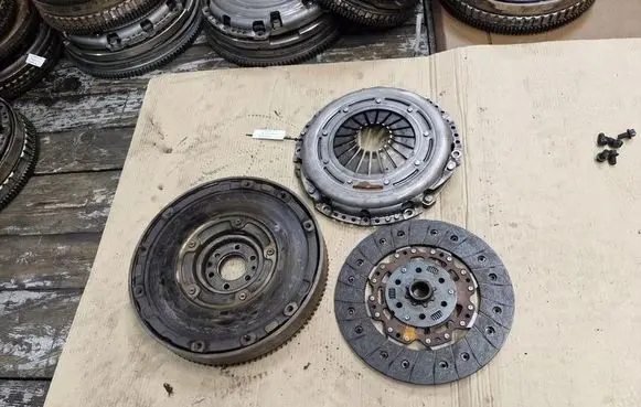Volvo V40 Clutch set kit 3082002314