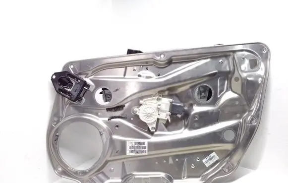 Mercedes-Benz C W204 Front door window regulator with motor A2048200242 963758102 P0000777373