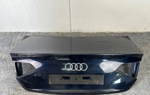 Audi A4 S4 B8 8K Tailgate/trunk/boot lid