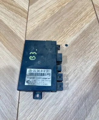 Mercedes-Benz E W211 Tow bar trailer control unit/module 2115450832 5DS00849300