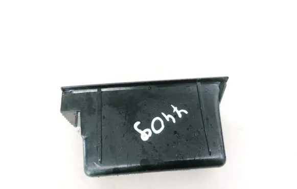 Volkswagen PASSAT B6 Car ashtray 3C0857309