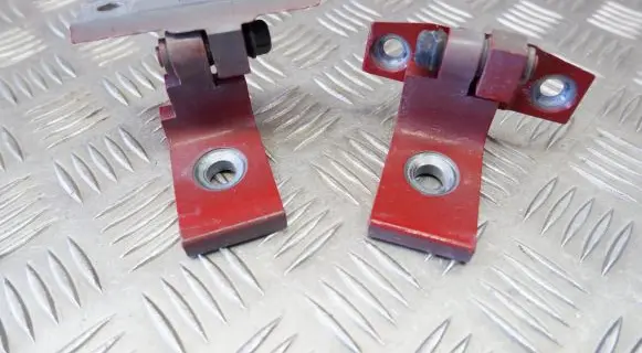 BMW X3 F25 Front door hinge set 7068078 7205550
