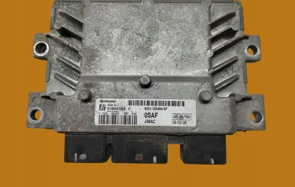 Ford Fiesta Engine control unit/module 8V21-12A650-SF