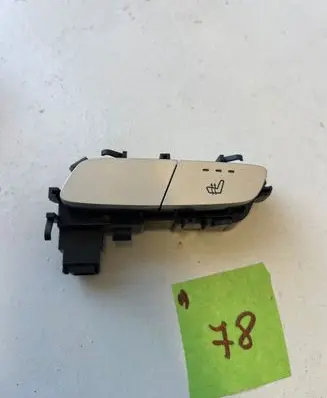 Mercedes-Benz C W205 Seat heating switch A2059050404 SW132301 12672872