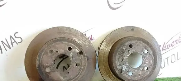 Toyota RAV 4 (XA30) Rear brake disc