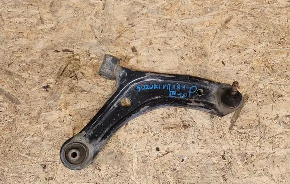 Suzuki Vitara (LY) Front control arm 3318R