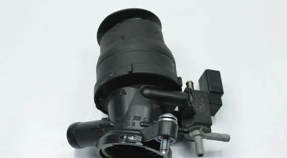 Audi A3 S3 8P other engine part 03C129656C