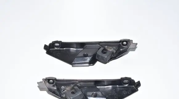 BMW 5 F10 F11 Tailgate/trunk/boot lid buffer 7207028 7207027