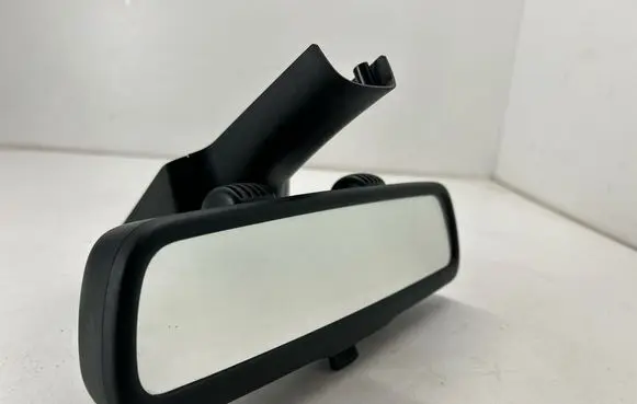 Dodge Charger Rear view mirror (interior) 68231567AA 31195H 15C23110479A