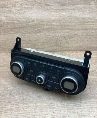 Nissan Qashqai Climate control unit 27500JD45C C8322