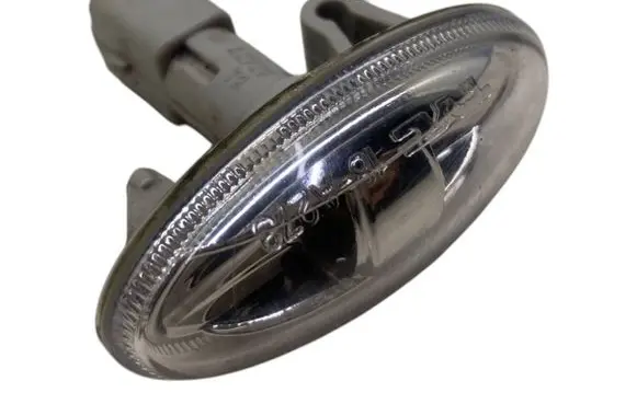 Peugeot Partner Front fender indicator light