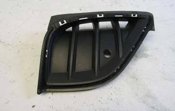 Volkswagen ID.4 Front bumper lower grill 11A807819