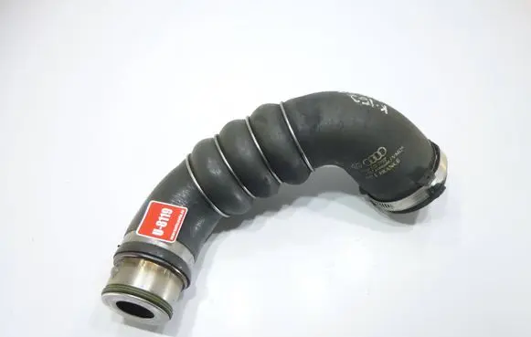 Intercooler hose/pipe