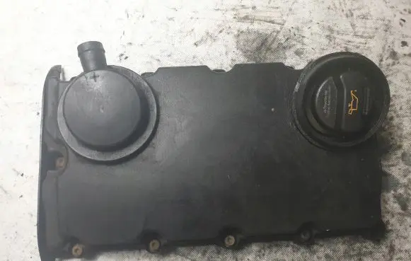 Audi A4 S4 B7 8E 8H Rocker cam cover 03g103475b