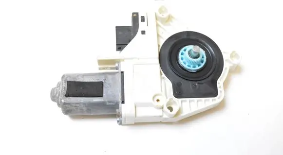 Land Rover Range Rover Sport L320 Rear door window regulator motor 0536010002