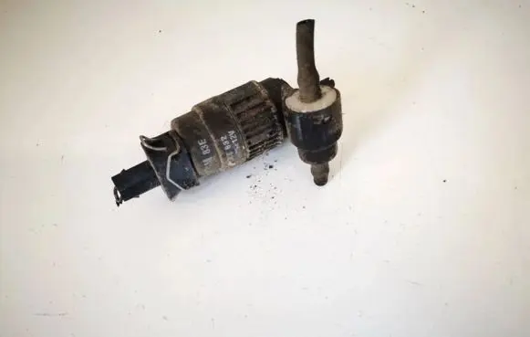 Opel Agila A Windscreen/windshield washer pump 090586632