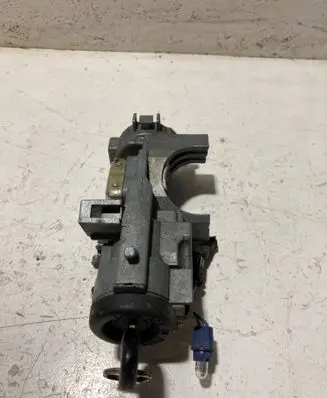 Mazda 626 Ignition lock SL31