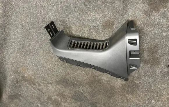 Jeep Grand Cherokee WL Other interior part 6XP11TX7AB N8819475 4131910