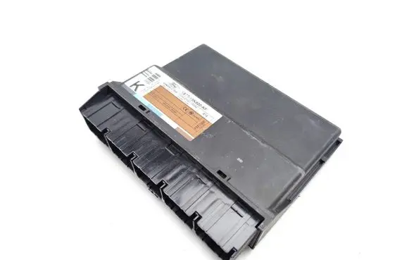 Ford Focus Door central lock control unit/module 1S7T15K600KF 5WK48743H 5WK48862