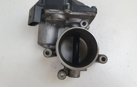 Audi A5 8T 8F Throttle valve A2C31762900 03L128063R