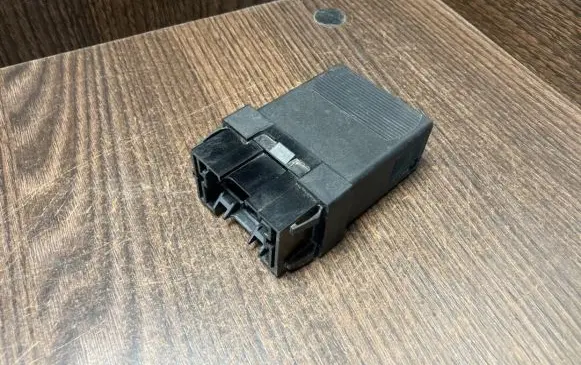 Mercedes-Benz Sprinter W901 W902 W903 W904 Other control units/modules 0165452332 05014000